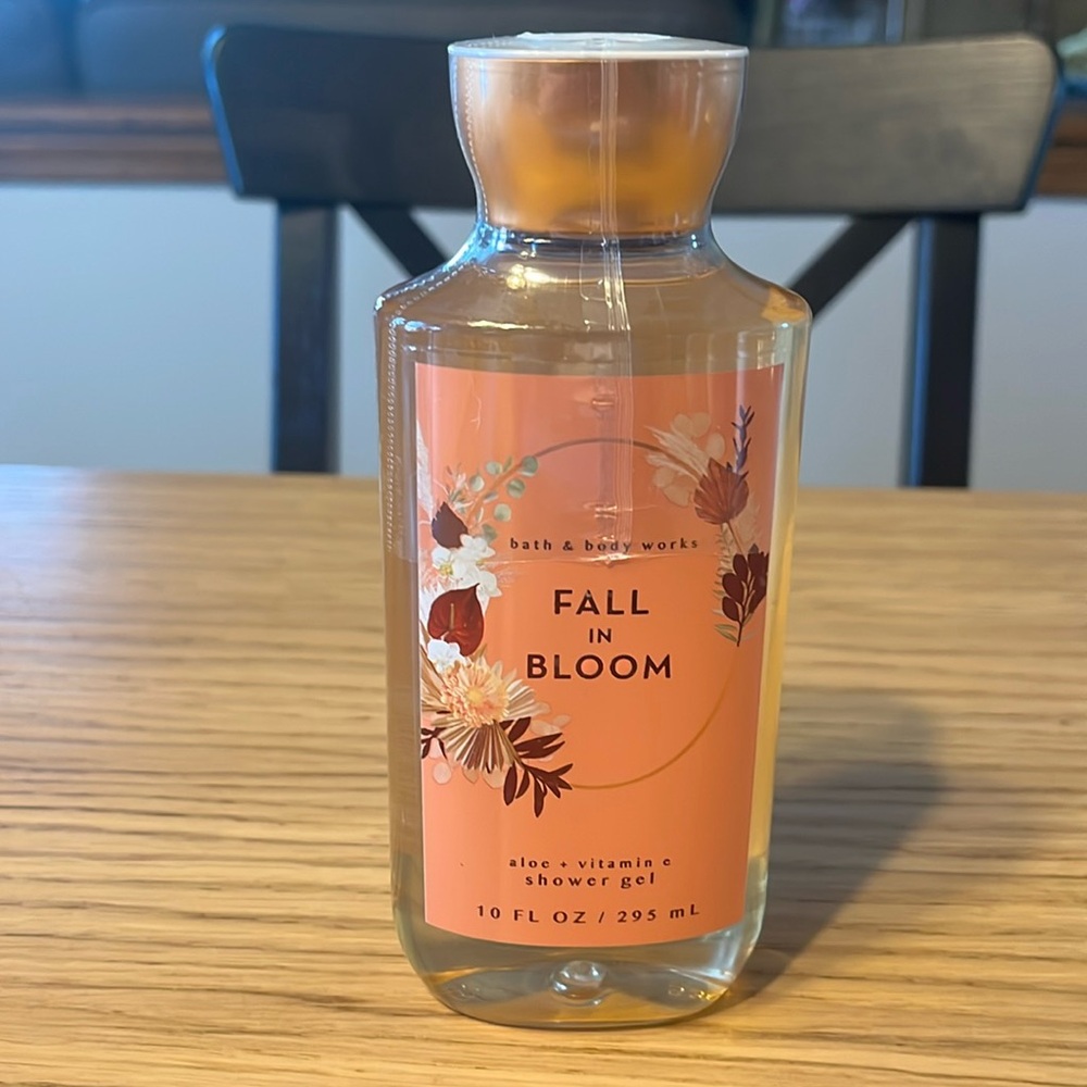 Bath & Body Works Shower Gel. Fall In Bloom.
